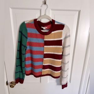 American Eagle //Size women’s Small. Stripped, soft sweater.